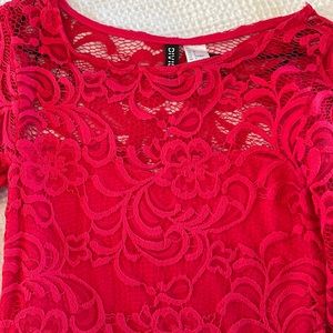 Red dress, lace dress